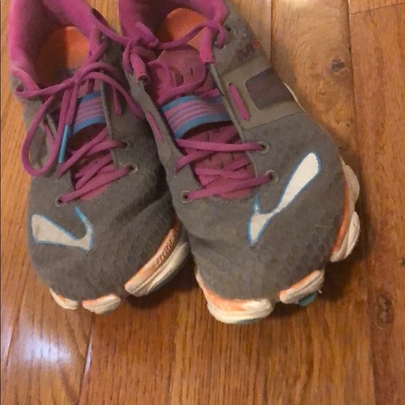 Brooks Pure Connect Running Shoe - Picture 2 of 3